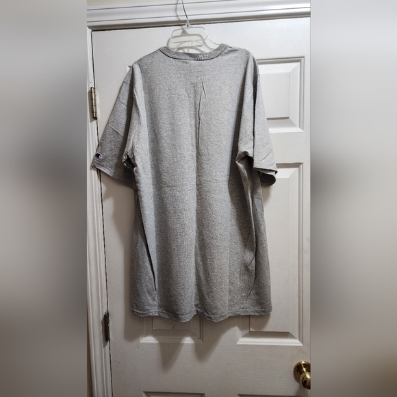 Champion t-shirt - Picture 4 of 4